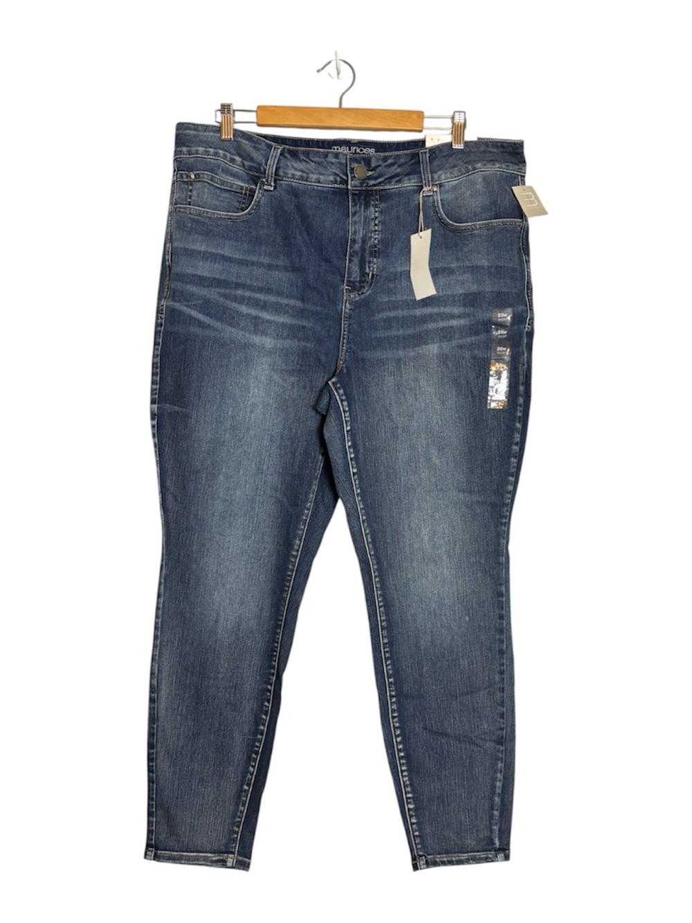 Maurices NWT Plus Size Medium Wash Blue Denim Everflex High Rise Jeans